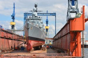 Chantier naval bateaux port