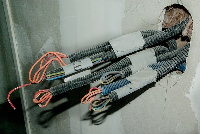 câbles électriques 