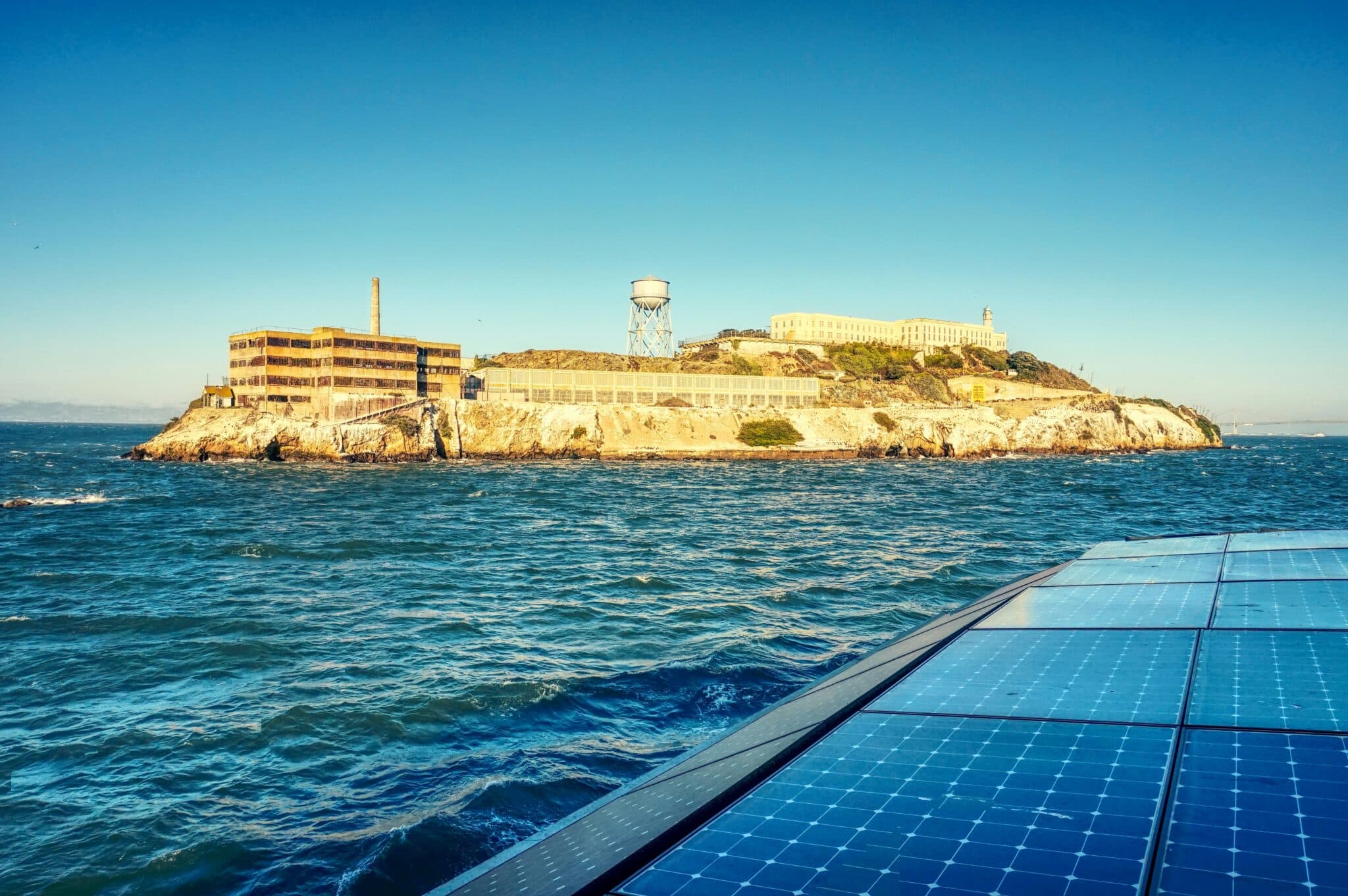 centrales solaires flottantes